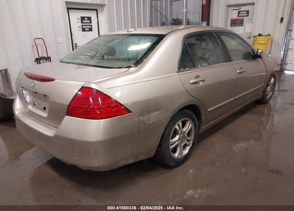 2007 HONDA ACCORD VIN: 1HGCM56847A028787