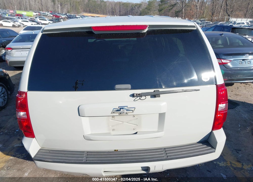 2009 CHEVROLET TAHOE VIN: 1GNEC03009R163269