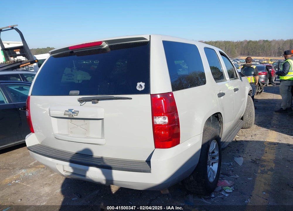2009 CHEVROLET TAHOE VIN: 1GNEC03009R163269