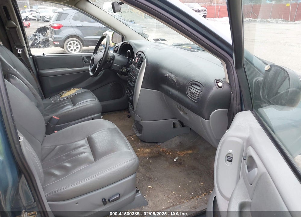 2006 CHRYSLER TOWN & COUNTRY TOURING VIN: 2A8GP54L26R836427