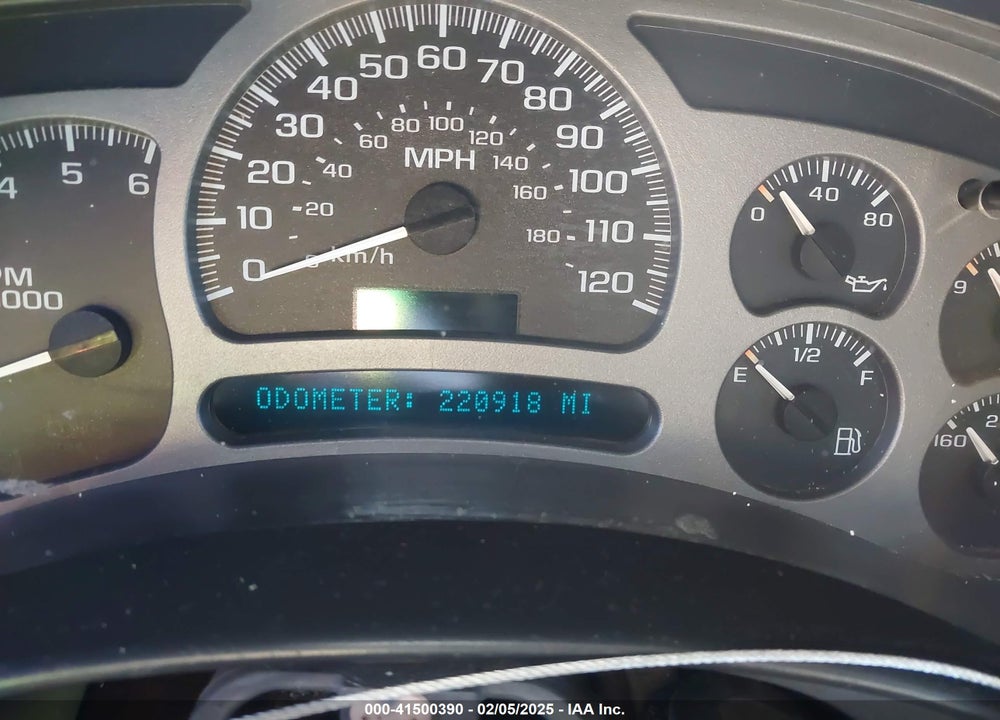 2004 GMC YUKON XL 1500 DENALI VIN: 1GKFK66U74J192507