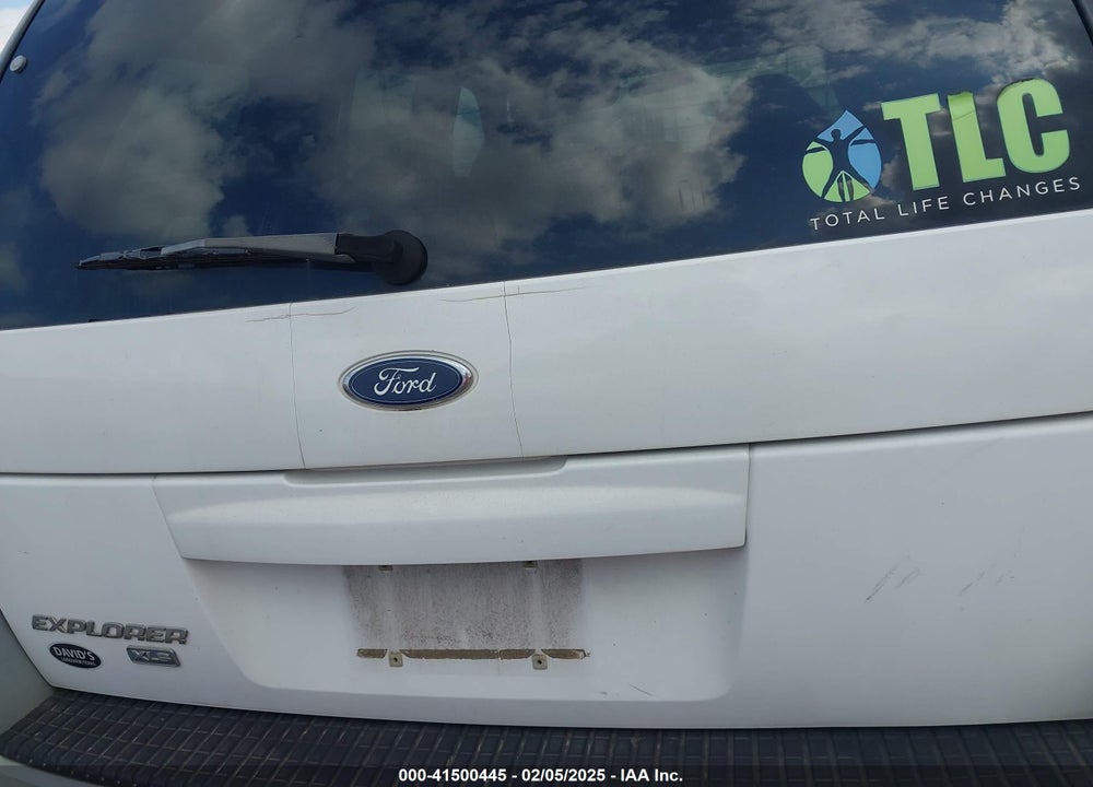 2002 FORD EXPLORER XLS VIN: 1FMZU62E52UB15238