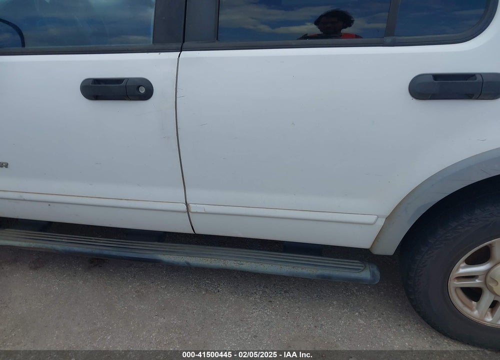 2002 FORD EXPLORER XLS VIN: 1FMZU62E52UB15238
