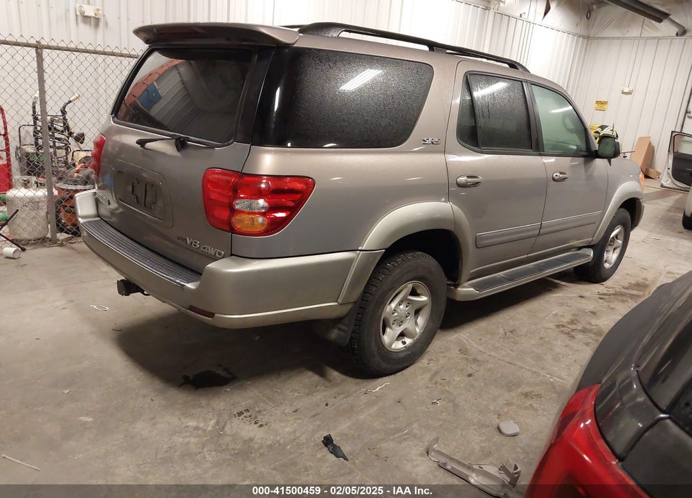 2002 TOYOTA SEQUOIA SR5 V8 VIN: 5TDBT44A62S073478