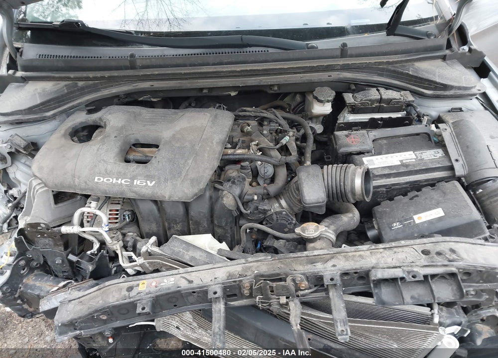 2017 HYUNDAI ELANTRA VIN: 5NPD74LF4HH091597