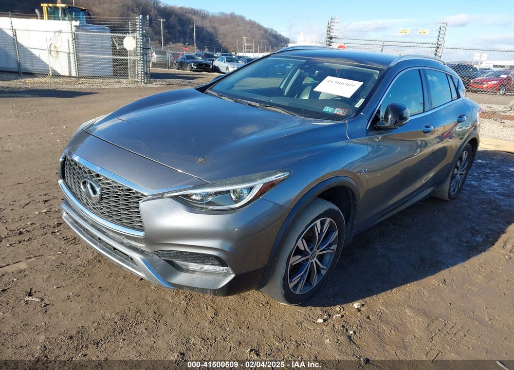 2017 INFINITI QX30 PREMIUM VIN: SJKCH5CR1HA020547