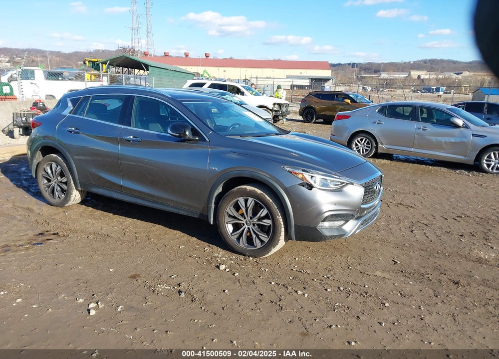 2017 INFINITI QX30 PREMIUM VIN: SJKCH5CR1HA020547