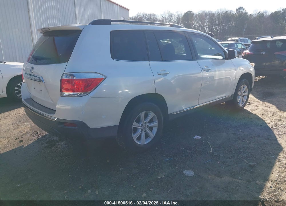 2012 TOYOTA HIGHLANDER SE VIN: 5TDZA3EH8CS025850