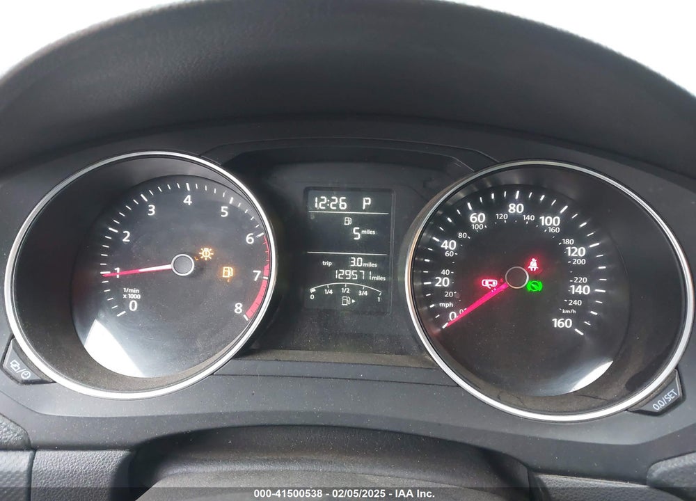 2015 VOLKSWAGEN JETTA 2.0L S VIN: 3VW2K7AJ3FM227396