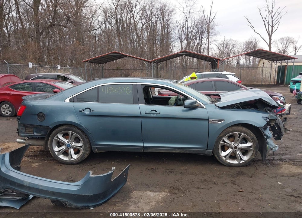 2010 FORD TAURUS VIN: 1FAHP2KT8AG123108