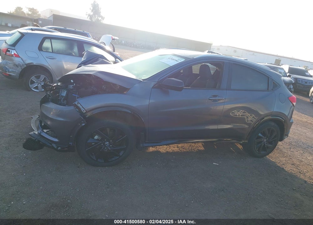 2022 HONDA HR-V VIN: 3CZRU5H12NM728021