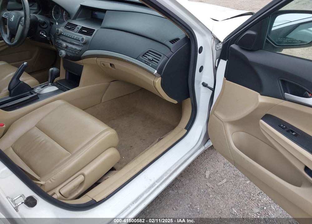 2012 HONDA ACCORD VIN: 1HGCP2F61CA209750