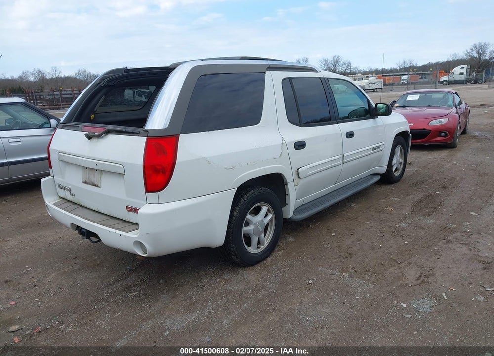 2004 GMC ENVOY XUV SLE VIN: 1GKES12S846143483