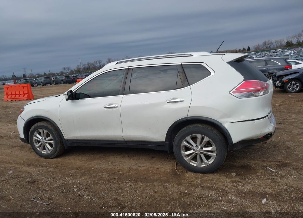 2016 NISSAN ROGUE SV VIN: JN8AT2MT0GW019882