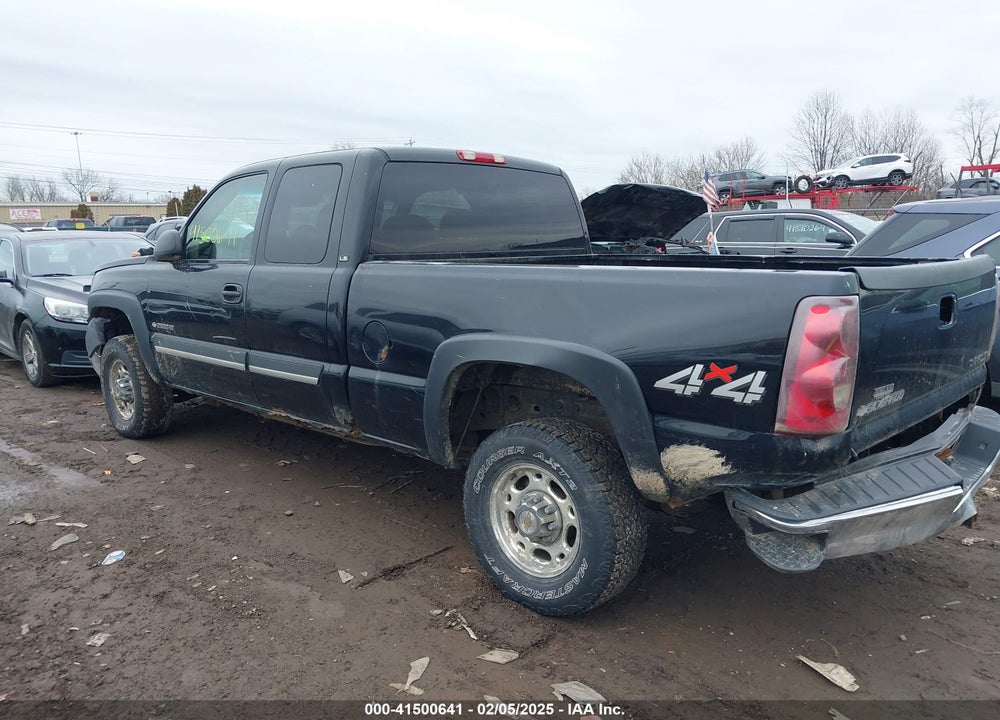 2003 CHEVROLET SILVERADO 2500HD LS/LT VIN: 1GCHK29GX3E178174
