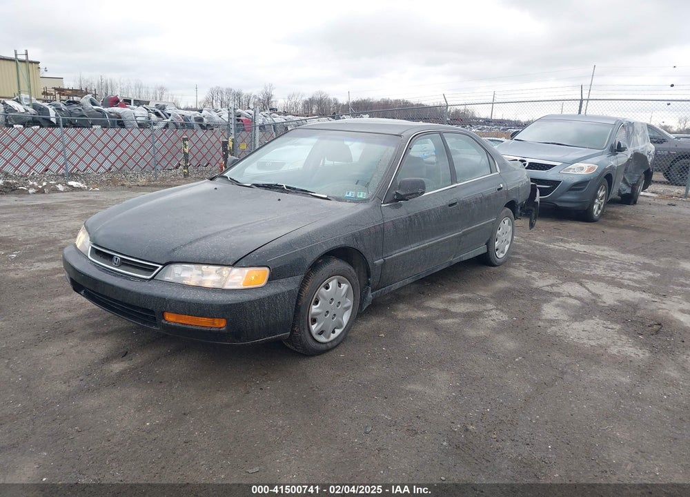 1996 HONDA ACCORD LX/EX VIN: 1HGCD5637TA254806