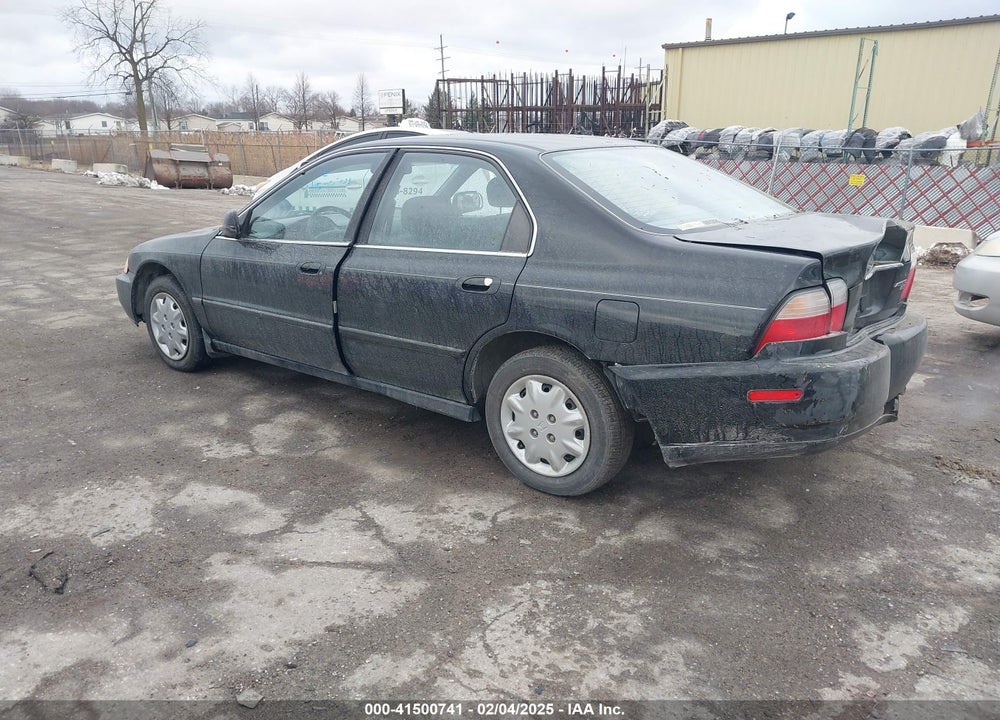 1996 HONDA ACCORD LX/EX VIN: 1HGCD5637TA254806