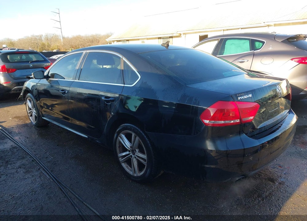 2014 VOLKSWAGEN PASSAT 1.8T SE VIN: 1VWBT7A34EC048489