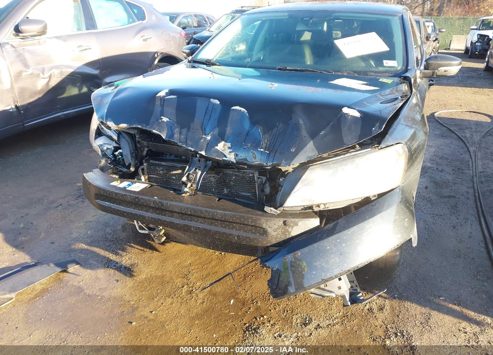 2014 VOLKSWAGEN PASSAT 1.8T SE VIN: 1VWBT7A34EC048489
