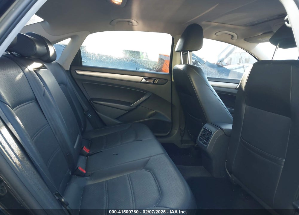2014 VOLKSWAGEN PASSAT 1.8T SE VIN: 1VWBT7A34EC048489