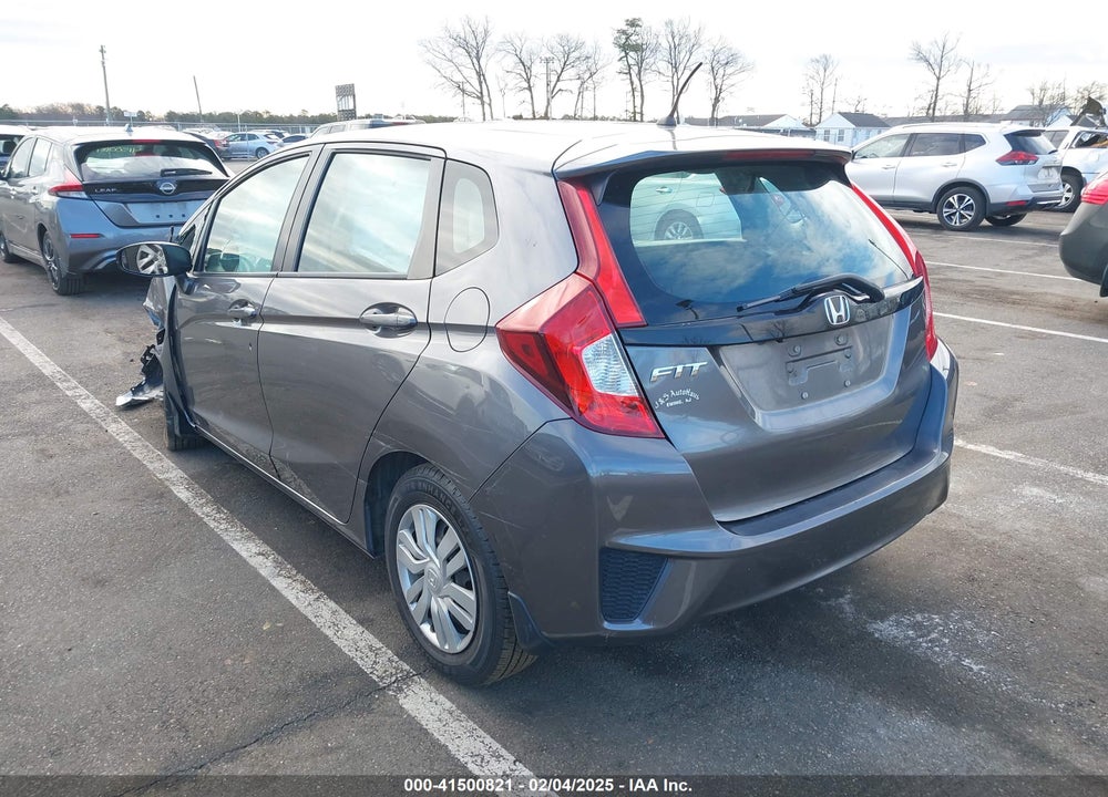2015 HONDA FIT VIN: 3HGGK5H5XFM715137