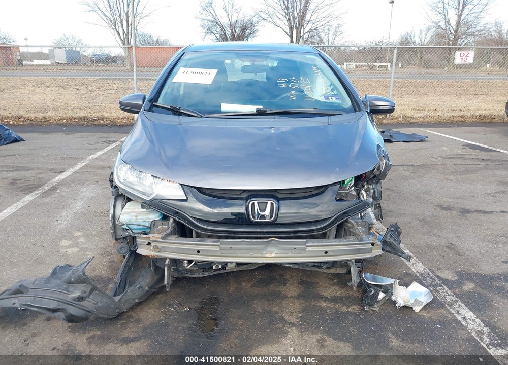 2015 HONDA FIT VIN: 3HGGK5H5XFM715137