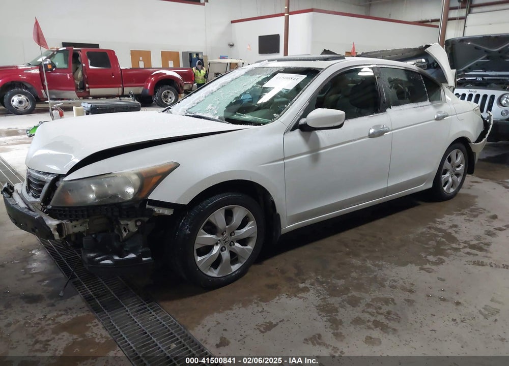 2008 HONDA ACCORD VIN: 1HGCP36848A034084