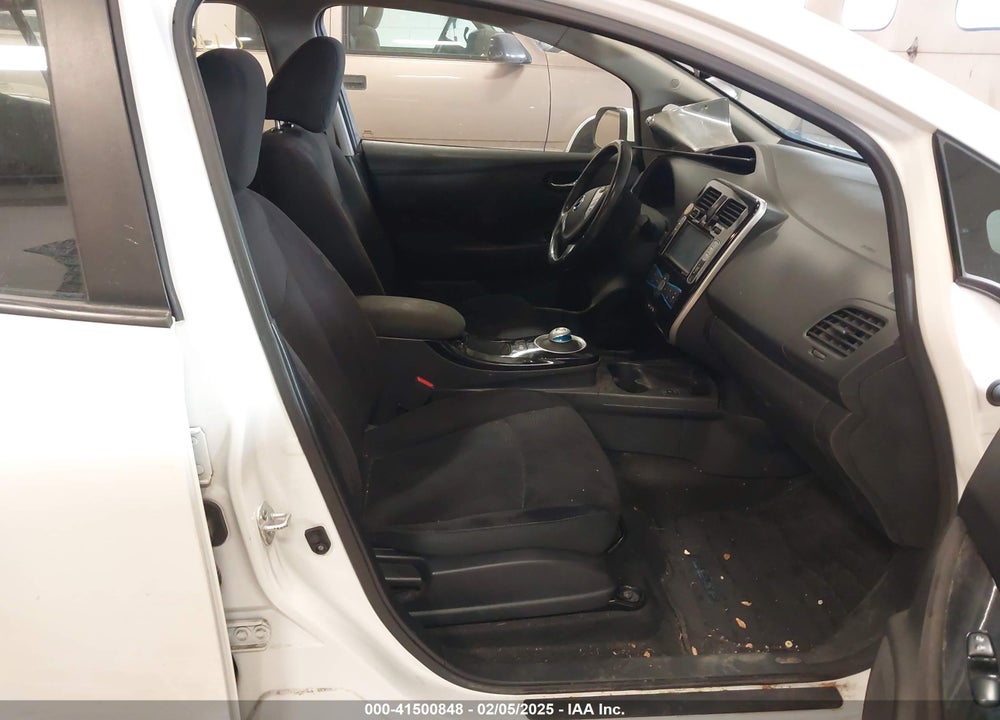 2014 NISSAN LEAF VIN: 1N4AZ0CP2EC338904