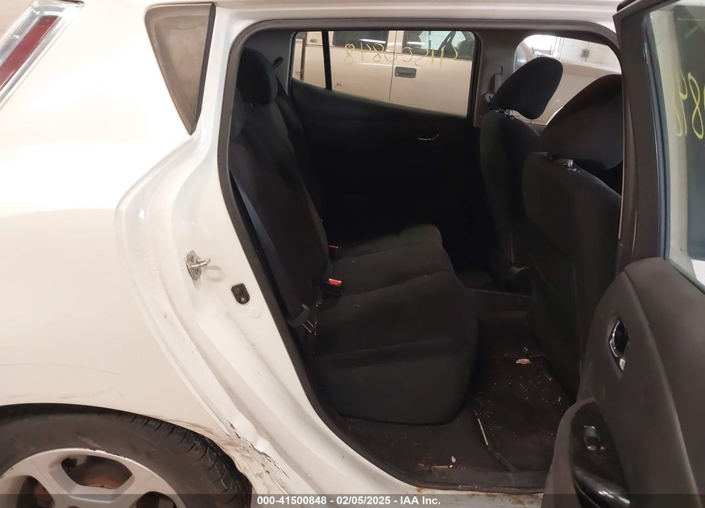 2014 NISSAN LEAF VIN: 1N4AZ0CP2EC338904