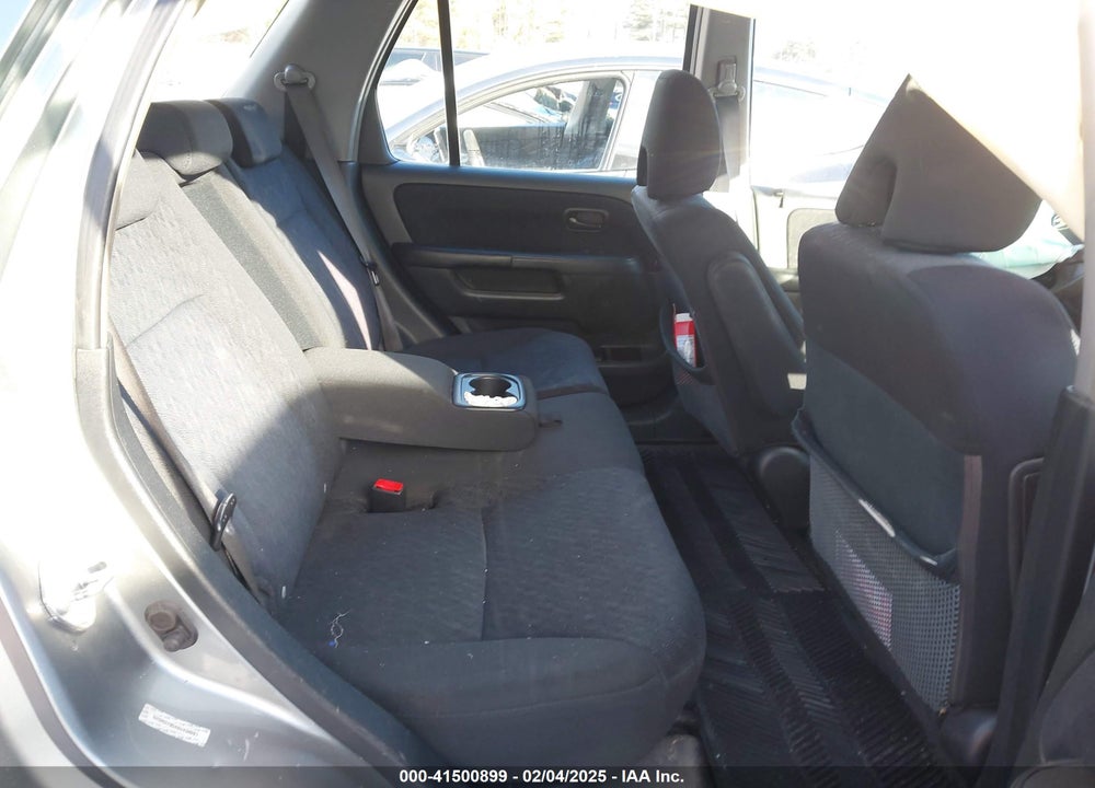 2006 HONDA CR-V LX VIN: SHSRD78546U438091