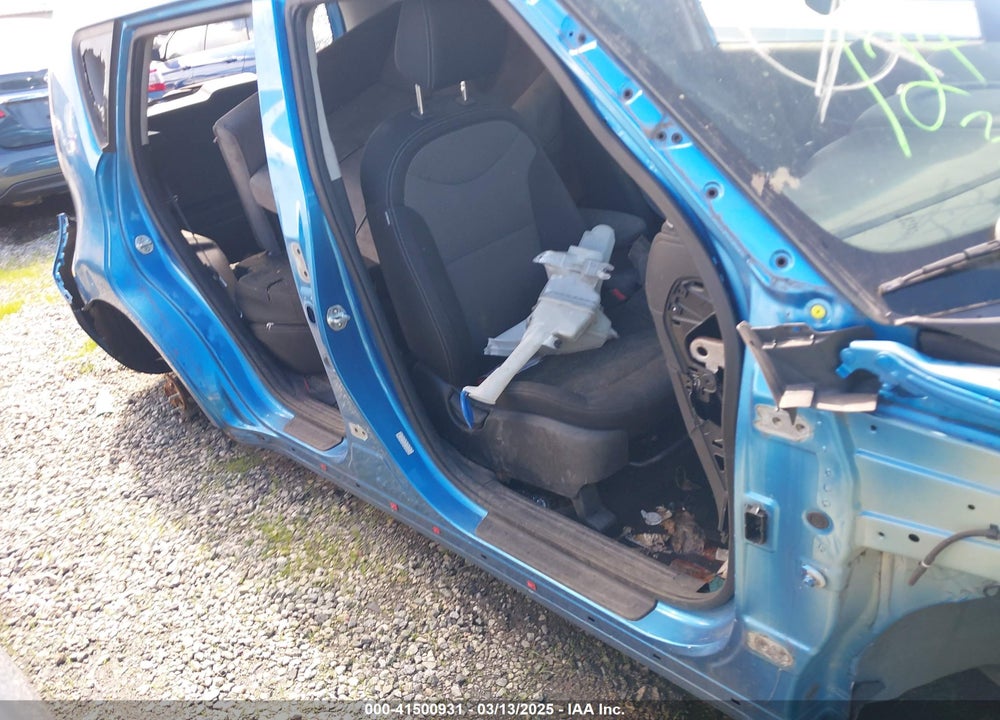 2018 KIA SOUL VIN: KNDJP3A59J7555680