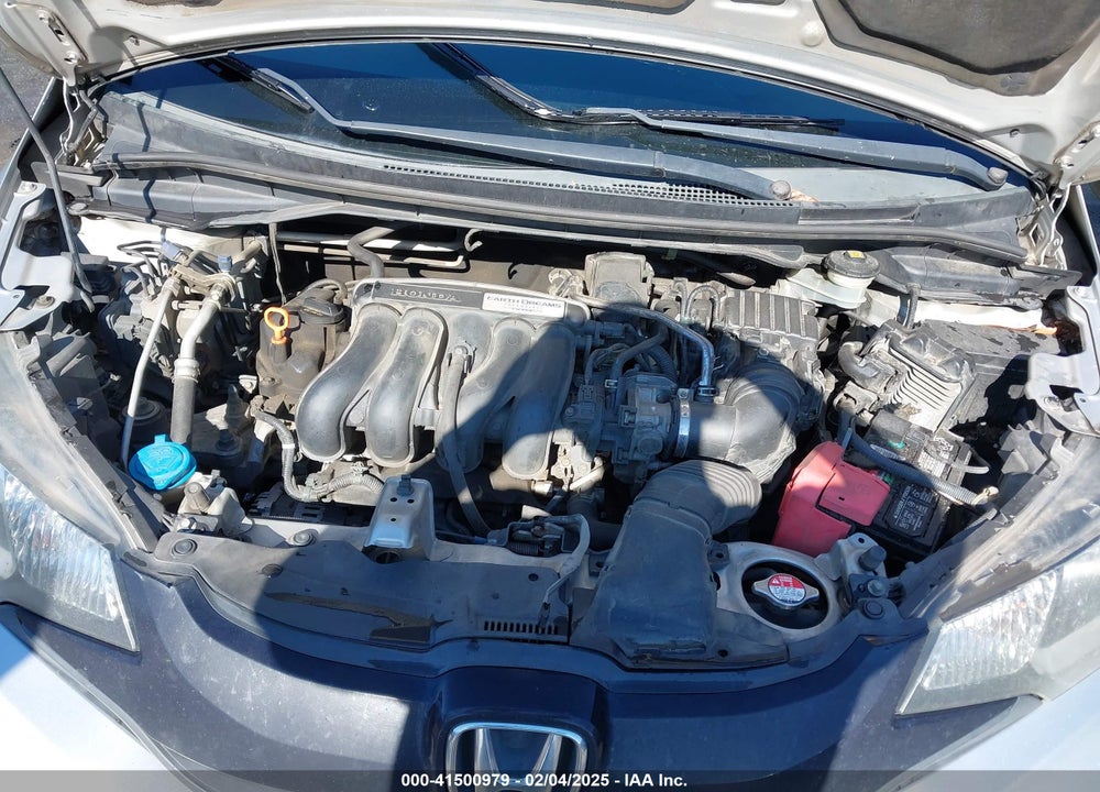 2015 HONDA FIT VIN: 3HGGK5G51FM737187