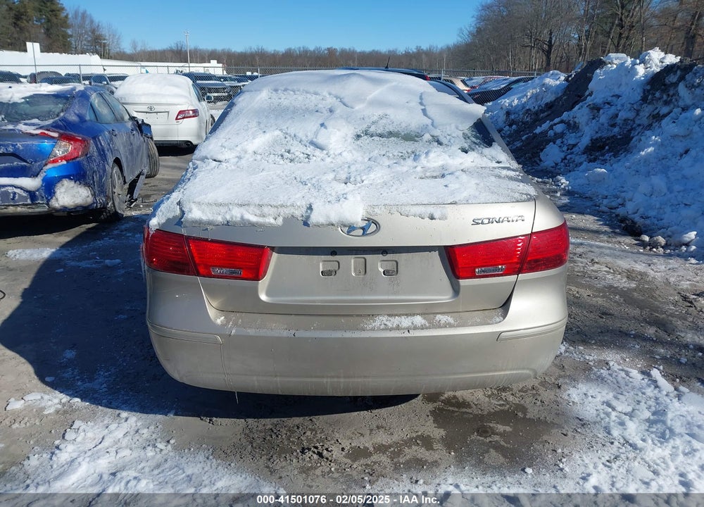 2009 HYUNDAI SONATA GLS VIN: 5NPET46C89H422801