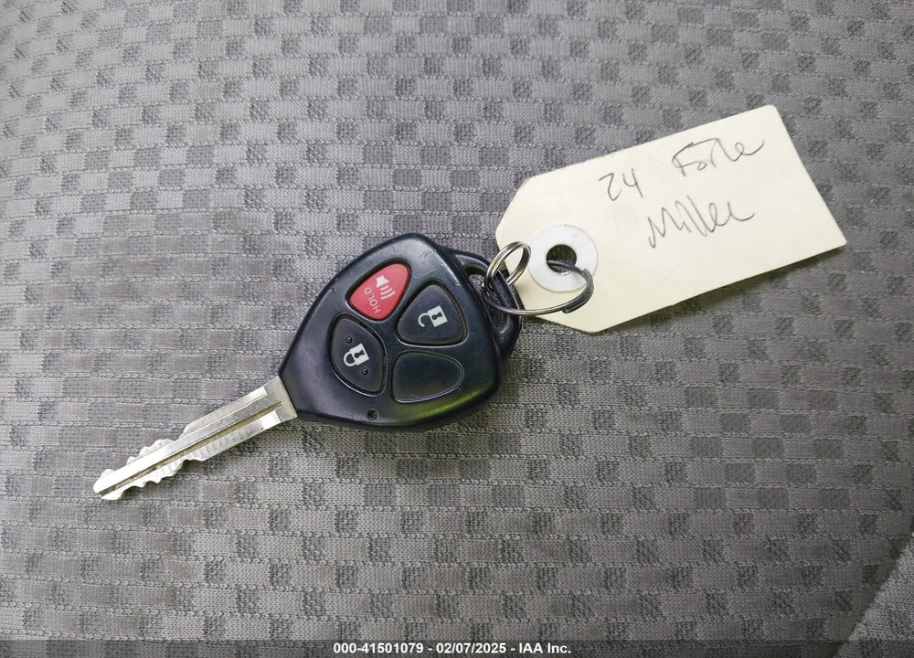 2008 TOYOTA RAV4 VIN: JTMBD33V885178632