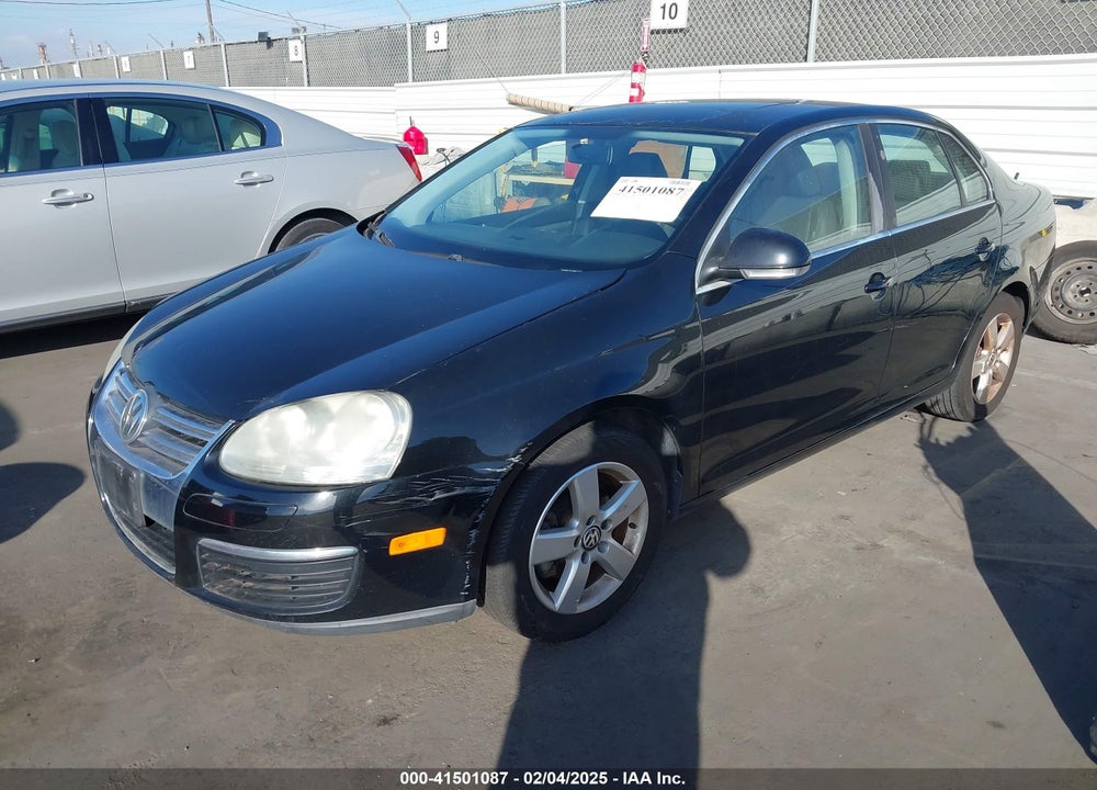 2009 VOLKSWAGEN JETTA VIN: 3VWRM71K79M034528