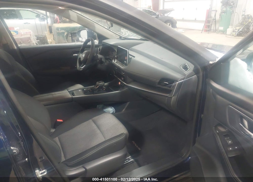 2024 NISSAN ROGUE SV FWD VIN: 5N1BT3BA7RC757265