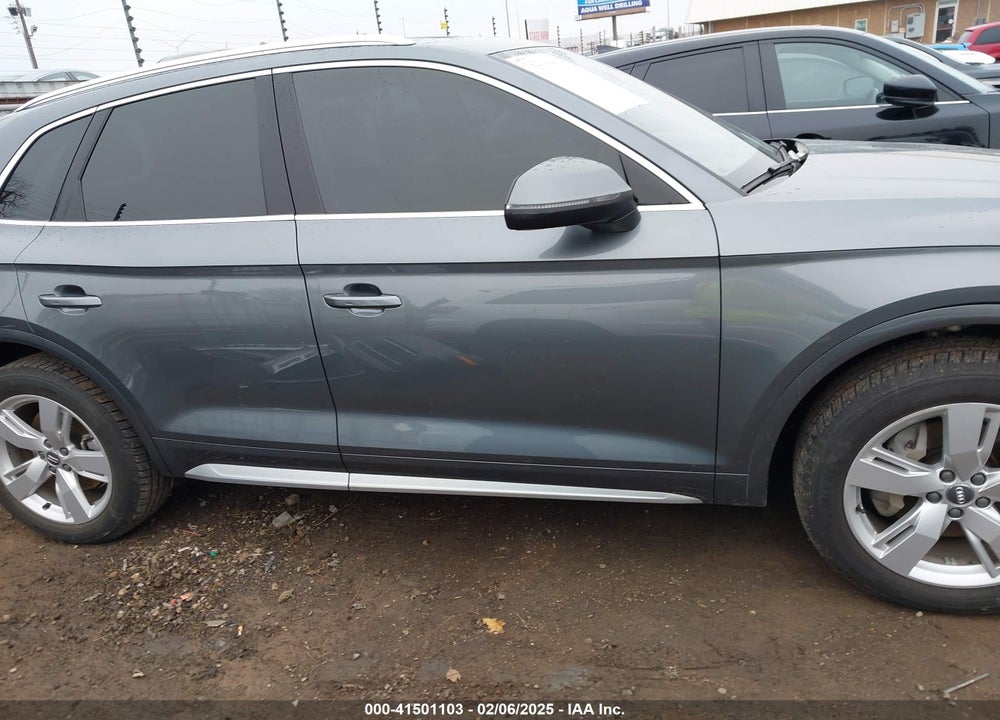 2018 AUDI Q5 2.0T PREMIUM/2.0T TECH PREMIUM VIN: WA1BNAFY0J2089422