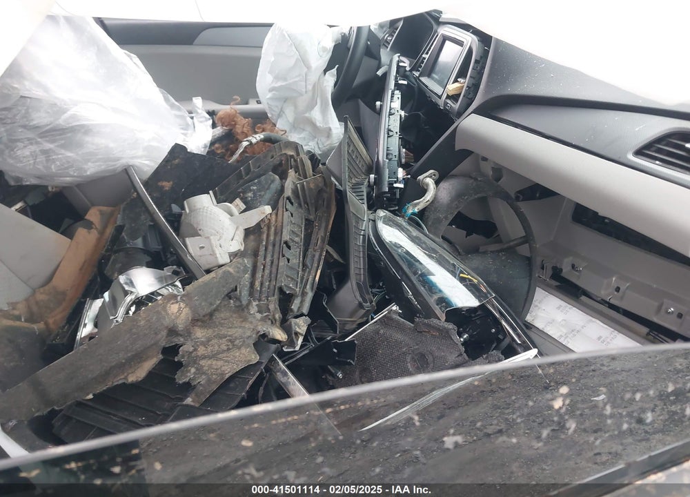 2018 HYUNDAI SONATA VIN: 5NPE24AF2JH695998
