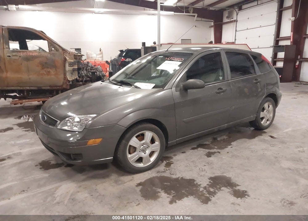 2007 FORD FOCUS S/SE/SES VIN: 1FAHP37N47W223849