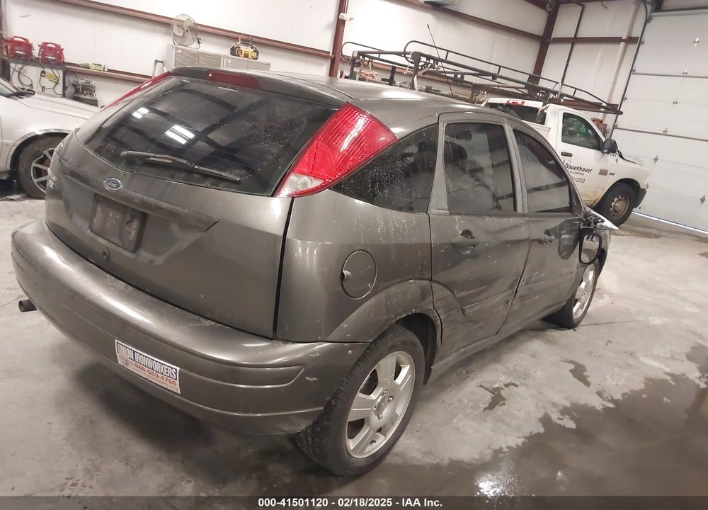 2007 FORD FOCUS S/SE/SES VIN: 1FAHP37N47W223849