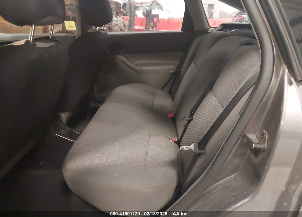 2007 FORD FOCUS S/SE/SES VIN: 1FAHP37N47W223849
