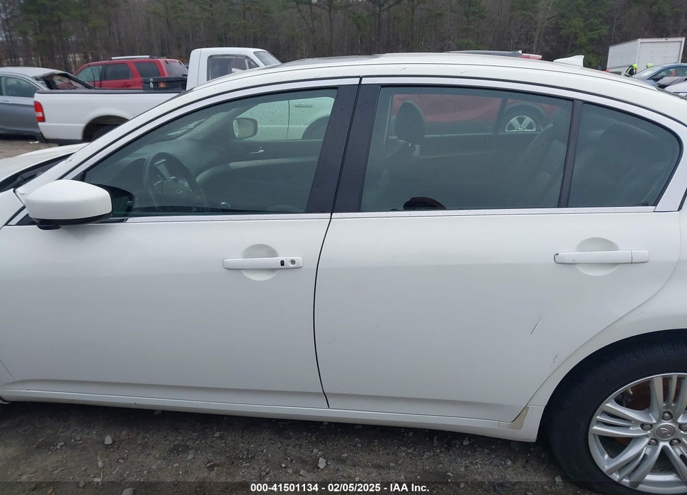 2011 INFINITI G37X VIN: JN1CV6AR4BM356674