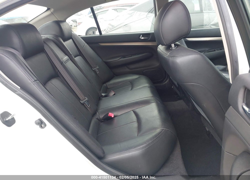 2011 INFINITI G37X VIN: JN1CV6AR4BM356674
