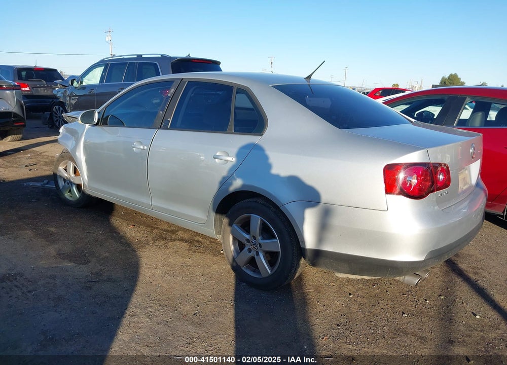 2008 VOLKSWAGEN JETTA S VIN: 3VWJZ71K98M158636