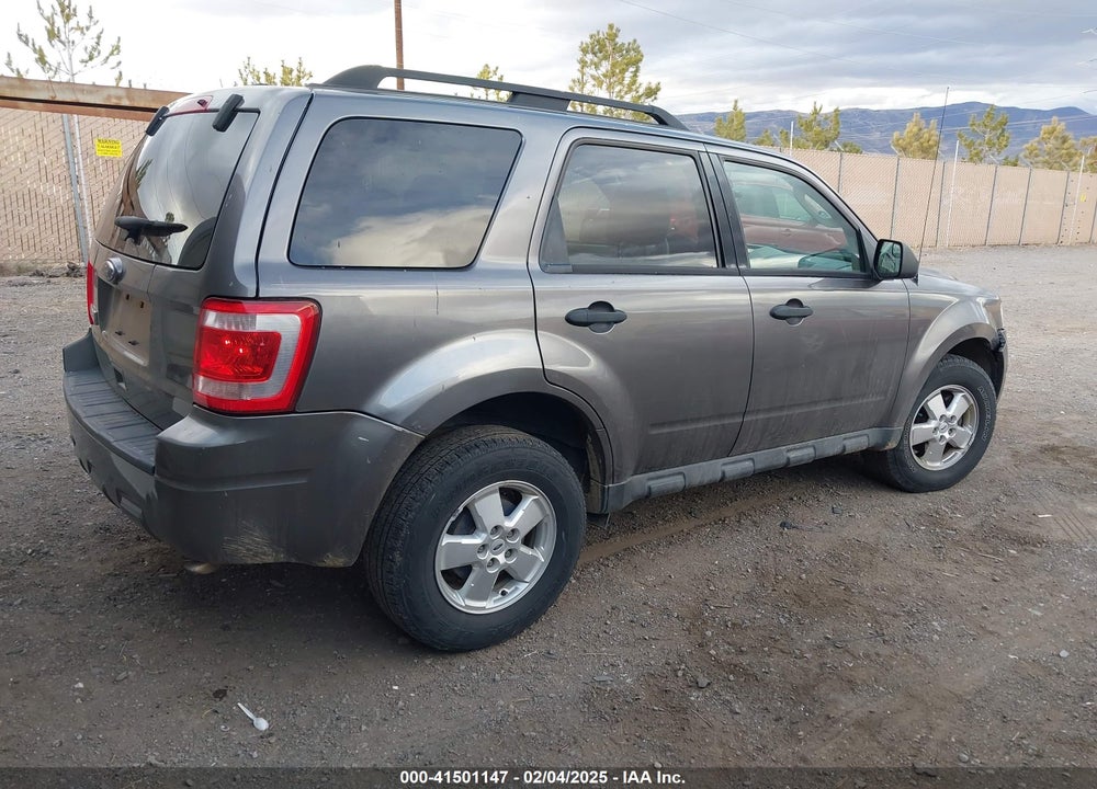 2010 FORD ESCAPE XLT VIN: 1FMCU9D70AKB02946