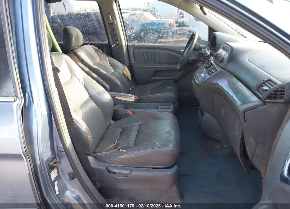 2005 HONDA ODYSSEY EX-L VIN: 5FNRL38715B045670