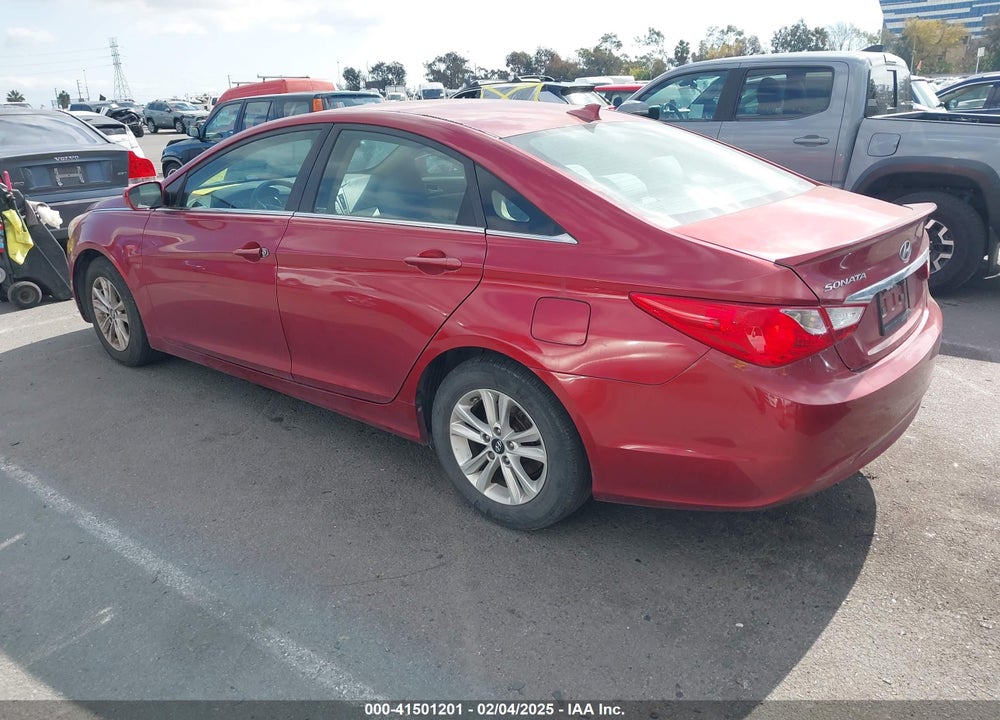 2013 HYUNDAI SONATA GLS VIN: 5NPEB4AC5DH795104