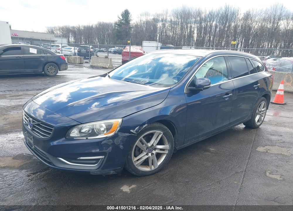 2015 VOLVO V60 T5 PREMIER VIN: YV140MEK0F1250032