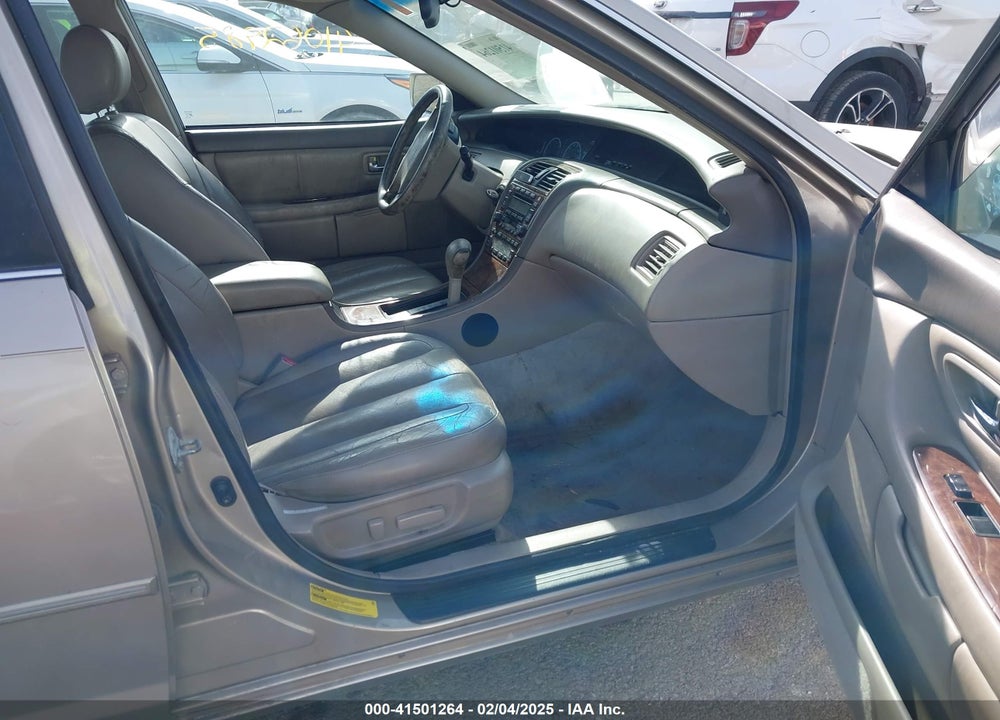 2000 TOYOTA AVALON XLS VIN: 4T1BF28B0YU088671