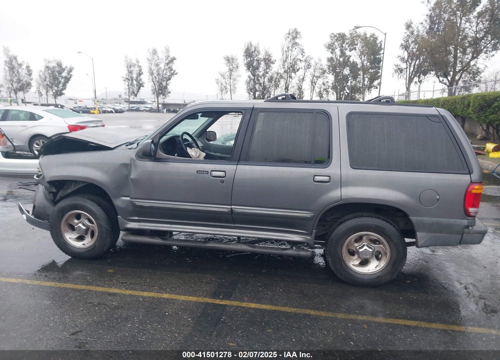 1999 FORD EXPLORER EDDIE BAUER/LIMITED EDITION/XLT VIN: 1FMZU32E1XZA45441